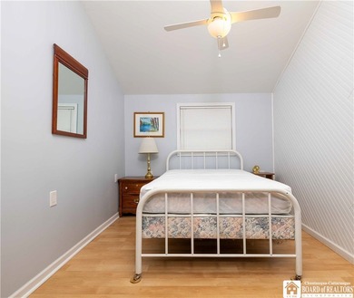 Here's your chance to jump on a rare opportunity in the lively - photo 19