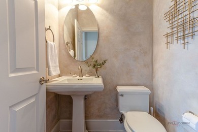 Exceptional golf course living in Hawthorn Woods Country Club! - photo 24