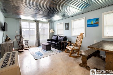 Here's your chance to jump on a rare opportunity in the lively - photo 26