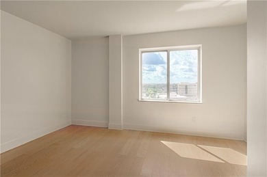 WOW! What a deal!!! Appx 1100 square foot, 2 bedroom, 2 full - photo 26