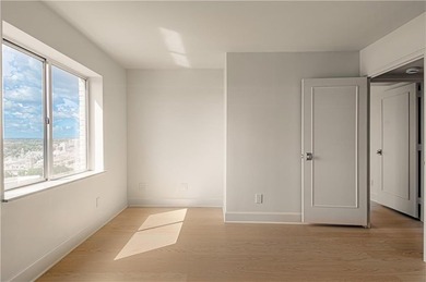WOW! What a deal!!! Appx 1100 square foot, 2 bedroom, 2 full - photo 27