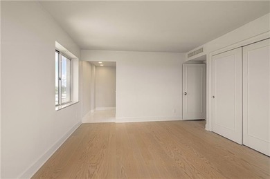 WOW! What a deal!!! Appx 1100 square foot, 2 bedroom, 2 full - photo 31