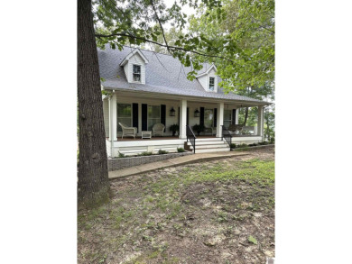 Lake Home For Sale in Gilbertsville, Kentucky