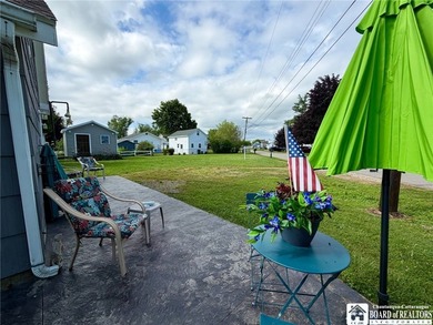 Here's your chance to jump on a rare opportunity in the lively - photo 33