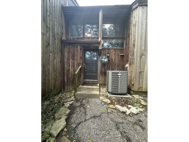 Lake Condo For Sale in Bloomington, Indiana