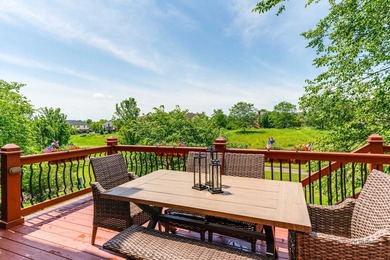 Exceptional golf course living in Hawthorn Woods Country Club! - photo 44
