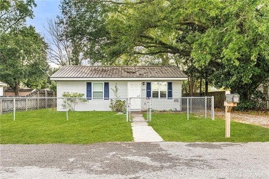 Lake Pontchartrain Home For Sale in Slidell Louisiana