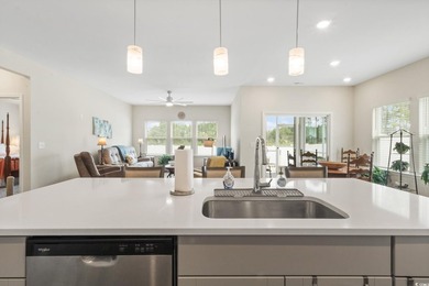 Ask about buyer incentive with an accepted offer. This stunning - photo 13