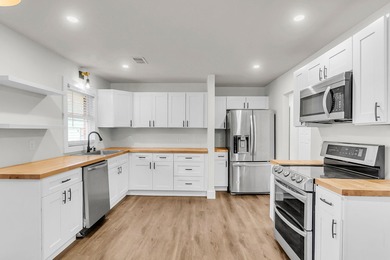 Welcome to 1025 Manigault Dr! This updated 3-bedroom, 2-bath - photo 13