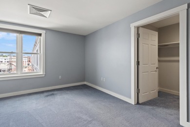 For info or a showing Elise Loschiavo | || Rarely does a - photo 18