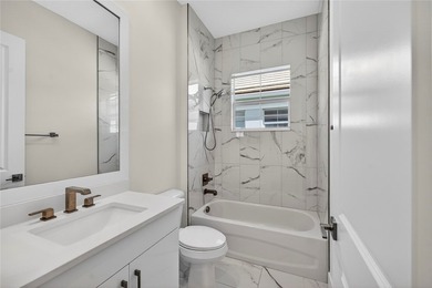 A 2022 Bermuda-inspired gem with sophisticated open living & - photo 18