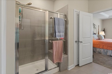 Ask about buyer incentive with an accepted offer. This stunning - photo 21