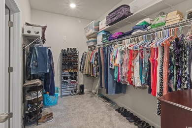 Ask about buyer incentive with an accepted offer. This stunning - photo 23