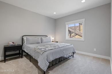 Experience the Red Ledges Lifestyle. Imagine waking up each - photo 24