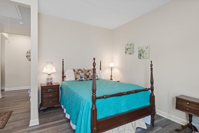 Ask about buyer incentive with an accepted offer. This stunning - photo 27