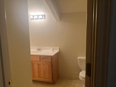 Big, two story, lakefront home with 6 bedrooms and 4.5 baths - photo 30