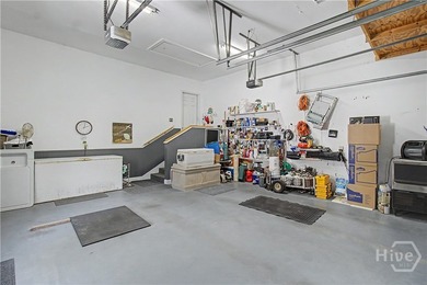 Waterfront Sanctuary with Timeless Character Step into a home - photo 35