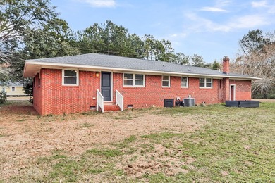 Welcome to 1025 Manigault Dr! This updated 3-bedroom, 2-bath - photo 37
