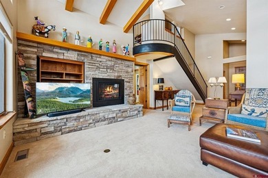 Justin D Osborn, Wells Group Real Estate, O:,,: Custom - photo 9