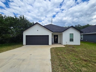 Lake Granbury Home For Sale in Granbury Texas