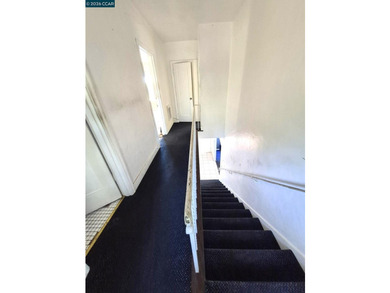 LOCATION, LOCATION, LOCATION! 826 CARLSTON AVE 2,104 SQFT SFR - photo 9