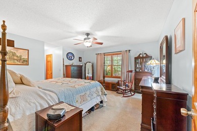 Unique Low Country custom-built home in The Glade, a welcoming - photo 11