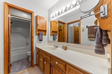 Unique Low Country custom-built home in The Glade, a welcoming - photo 14