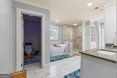 Unique Charm meets Peaceful Oasis! Tucked away in the highly - photo 22