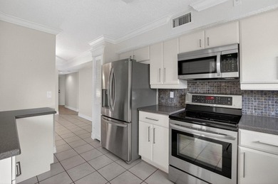BEAUTIFULLY MAINTAINED 2-BEDROOM, 2-BATHROOM FIRST-FLOOR UNIT IN - photo 22