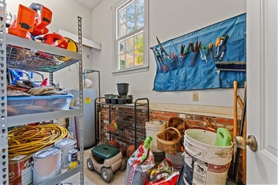 Unique Low Country custom-built home in The Glade, a welcoming - photo 28