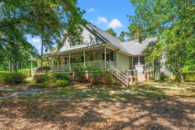 Unique Low Country custom-built home in The Glade, a welcoming - photo 31