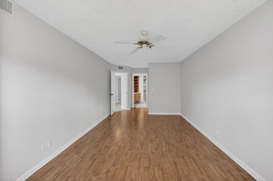 BEAUTIFULLY MAINTAINED 2-BEDROOM, 2-BATHROOM FIRST-FLOOR UNIT IN - photo 32