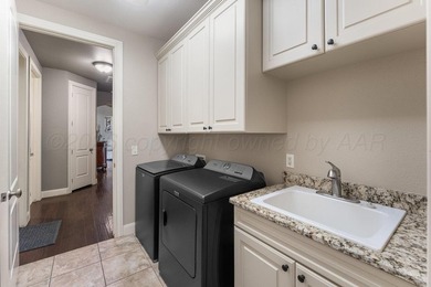 WATERFRONT ,LUXURIOUS HOME ! Build in 2011, 4 bedrooms 3 baths - photo 48