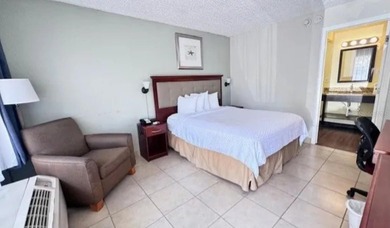 Fantastic Clearwater Beach investment opportunity -- - photo 6