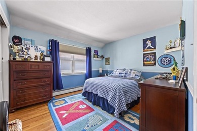 Welcome to 4711 Hylan Boulevard, a beautiful detached - photo 15