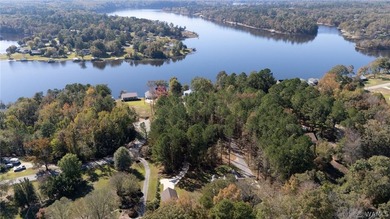 Peaceful Lake Tuscaloosa retreat on over an acre! This 3BR/2.5BA - photo 39