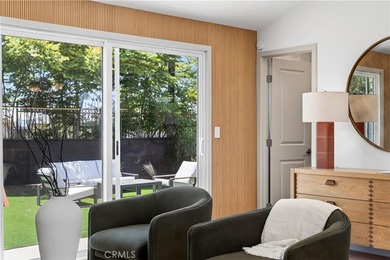 Welcome to this stunning, fully remodeled 3-bedroom, 2-bathroom - photo 9