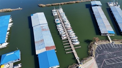 Lake Condo For Sale in Garland, Texas