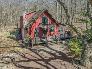 Lake Home Sale Pending in Tafton, Pennsylvania