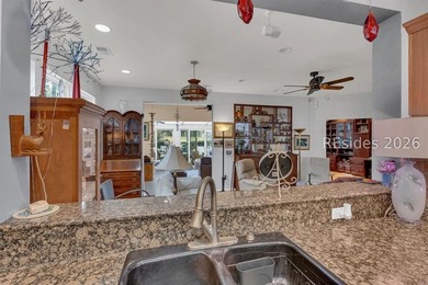 Very rare Cumberland Model with Casita (Guest Cottage). Perfect - photo 12