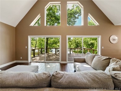 EXTREMELY MOTIVATED SELLER. Nearly flat lakefront yard, acreage - photo 14