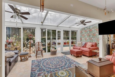 Very rare Cumberland Model with Casita (Guest Cottage). Perfect - photo 14