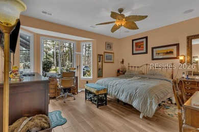 Very rare Cumberland Model with Casita (Guest Cottage). Perfect - photo 15