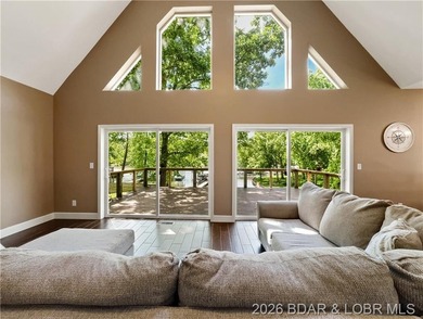 EXTREMELY MOTIVATED SELLER. Nearly flat lakefront yard, acreage - photo 15