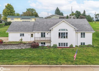 (private lake, pond, creek) Home For Sale in Dunlap Iowa