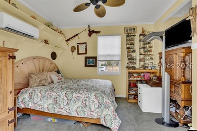 Very rare Cumberland Model with Casita (Guest Cottage). Perfect - photo 22