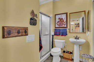 Very rare Cumberland Model with Casita (Guest Cottage). Perfect - photo 24