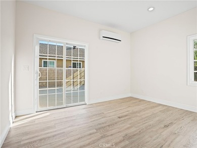Welcome to your light-filled retreat in one of Long Beach's most - photo 29