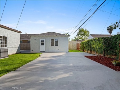 Welcome to your light-filled retreat in one of Long Beach's most - photo 33