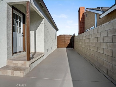 Welcome to your light-filled retreat in one of Long Beach's most - photo 36